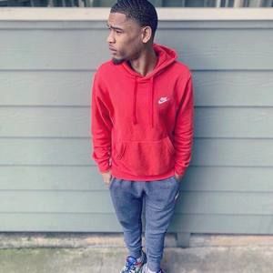 Meet your Posher, Kam